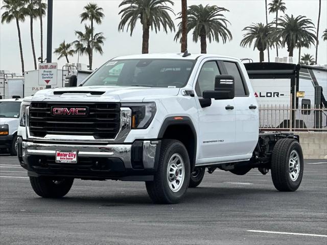 2026 GMC Sierra 3500HD Double Cab, Long Bed, Pro Dual Rear Wheel, RWD