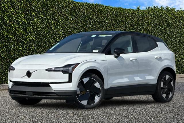 2026 Volvo EX30 Plus Twin Motor Performance, Fully electric for sale in Seaside, CA