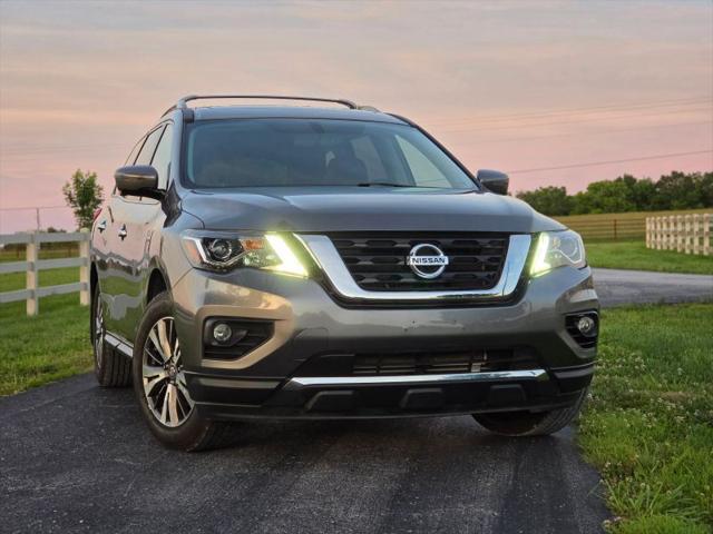 2017 Nissan Pathfinder SL for sale in Rogersville, MO