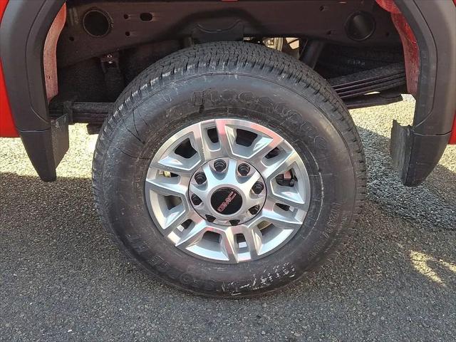 2026 GMC Sierra 2500HD Crew Cab, Standard Bed, Pro, 4WD