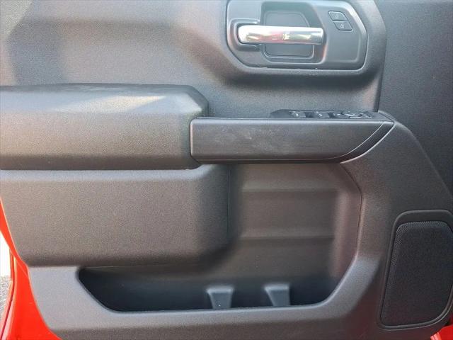 2026 GMC Sierra 2500HD Crew Cab, Standard Bed, Pro, 4WD