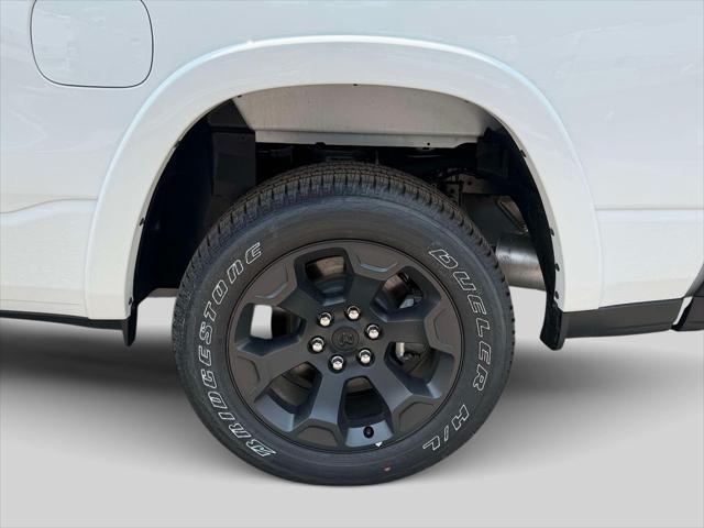 2026 Ram 1500 Big Horn Crew Cab 4x4 64 Box