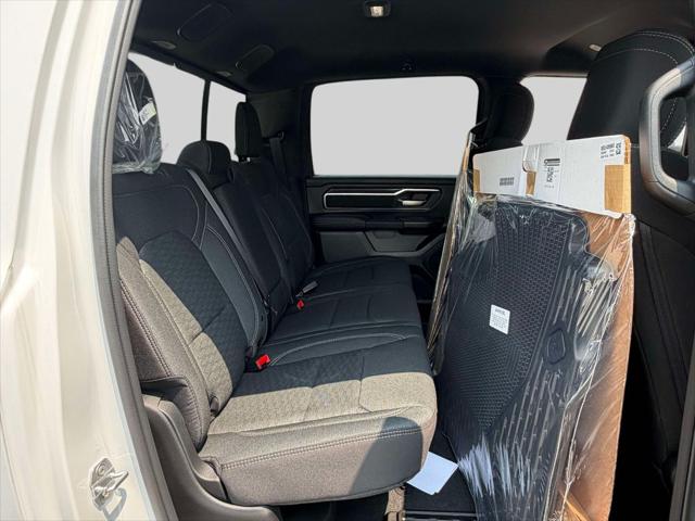 2026 Ram 1500 Big Horn Crew Cab 4x4 64 Box