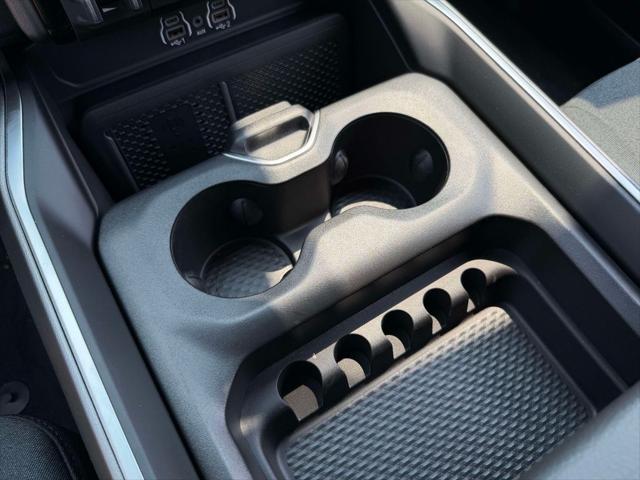 2026 Ram 1500 Big Horn Crew Cab 4x4 64 Box