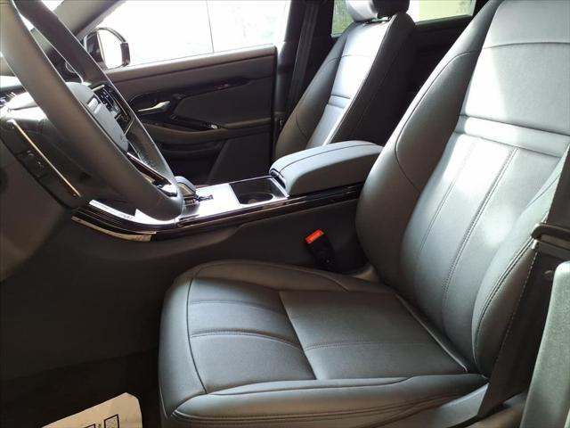 2026 Land Rover Range Rover Evoque Dynamic SE