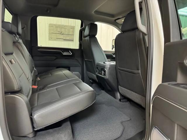 2026 GMC Sierra 3500HD Crew Cab, Long Bed, Denali Dual Rear Wheel, 4WD
