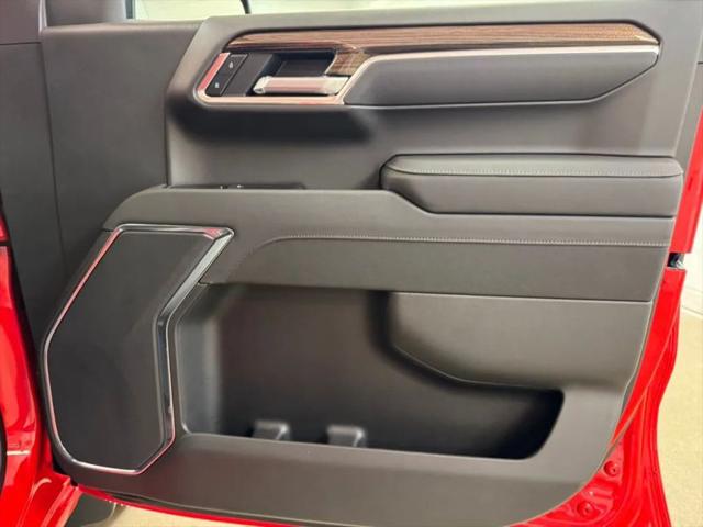 2026 Chevrolet Silverado 1500 4WD Crew Cab Standard Bed LT