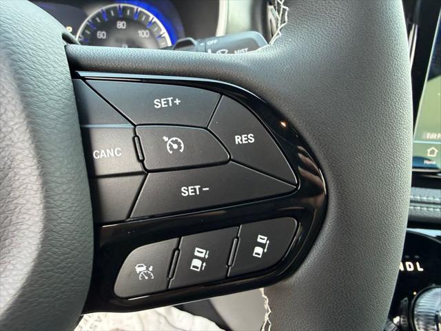 2026 Chrysler Pacifica Select AWD