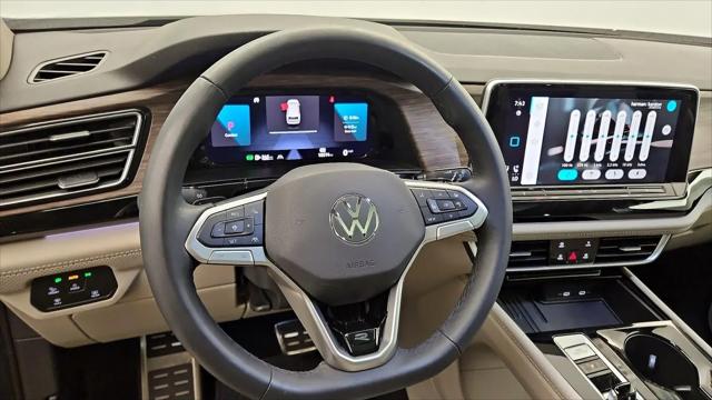2025 Volkswagen Atlas 2.0T SEL Premium R-Line
