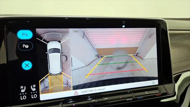 2025 Volkswagen Atlas 2.0T SEL Premium R-Line