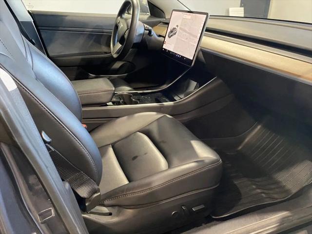 2020 Tesla Model 3 Standard Range Plus Rear-Wheel Drive