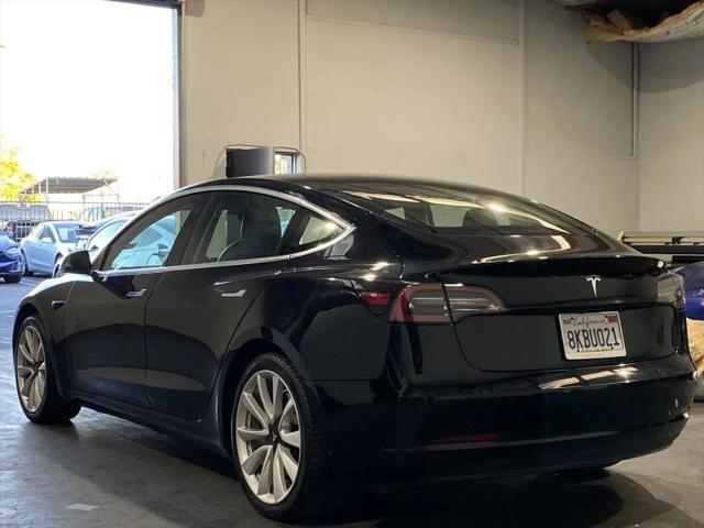 2019 Tesla Model 3 Mid Range