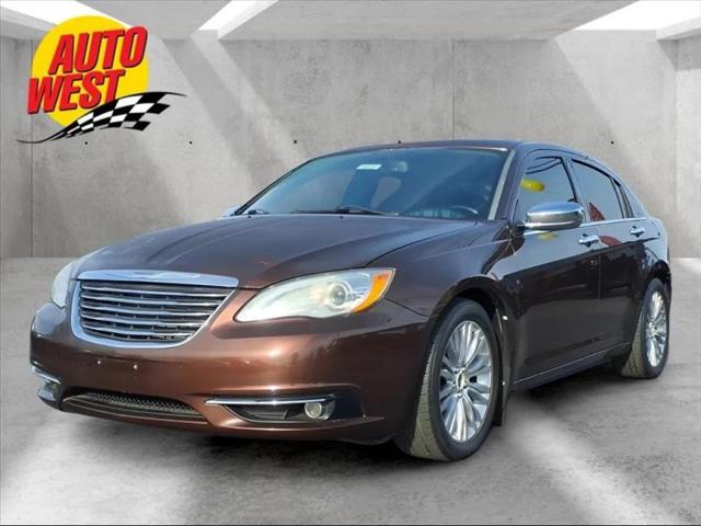 2013 Chrysler 200 Limited for sale in Plainwell, MI