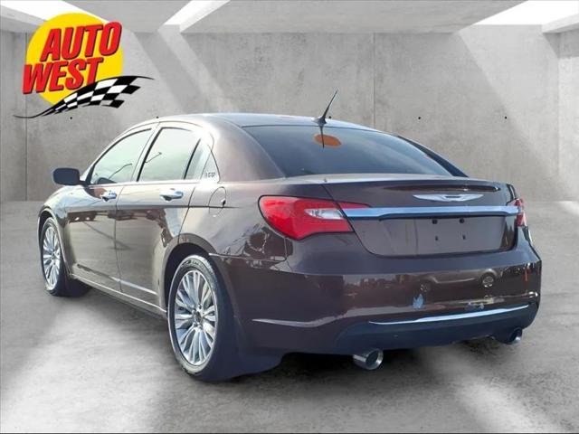 2013 Chrysler 200 Limited