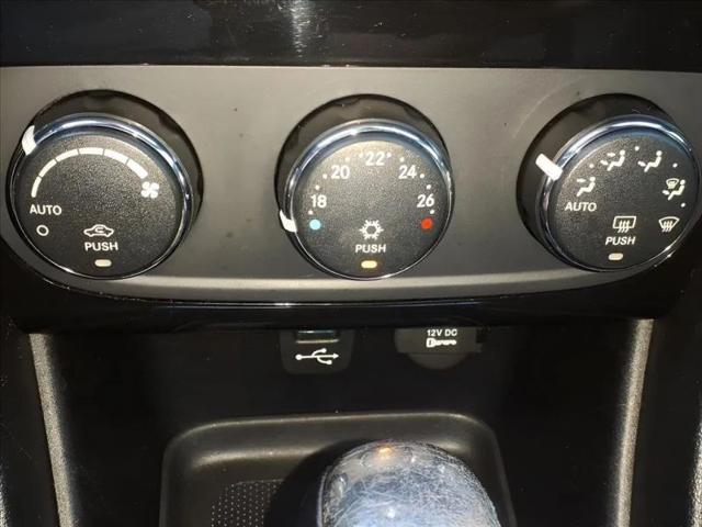 2013 Chrysler 200 Limited