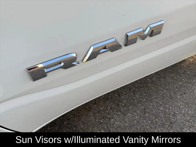 2025 Ram 1500 Big Horn Crew Cab 4x4 5'7" Box