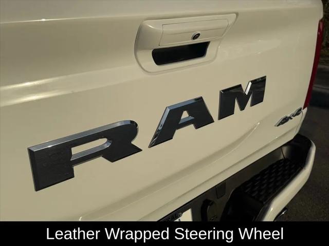 2025 Ram 1500 Big Horn Crew Cab 4x4 5'7" Box