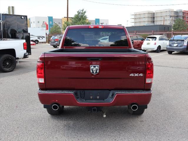 2017 Ram 1500 Express Crew Cab 4x4 5'7" Box