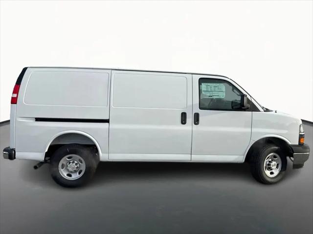 2025 Chevrolet Express Cargo Van RWD 2500 Regular Wheelbase WT