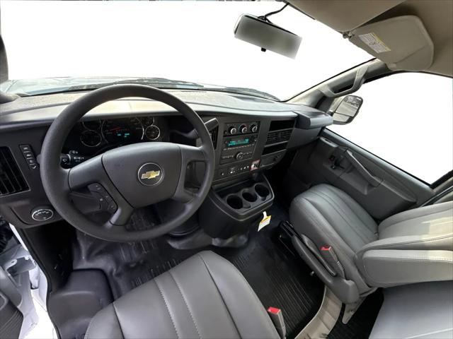 2025 Chevrolet Express Cargo Van RWD 2500 Regular Wheelbase WT