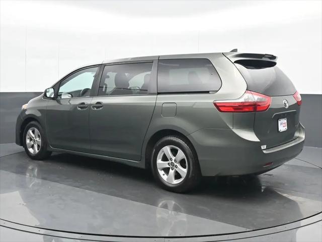 2020 Toyota Sienna L