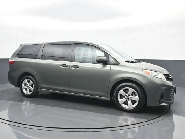 2020 Toyota Sienna L