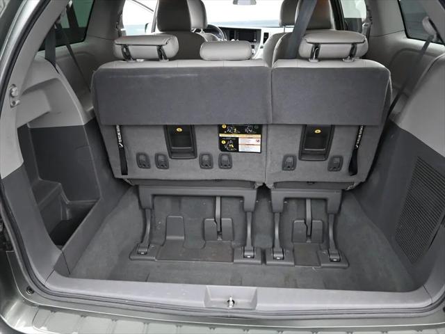2020 Toyota Sienna L