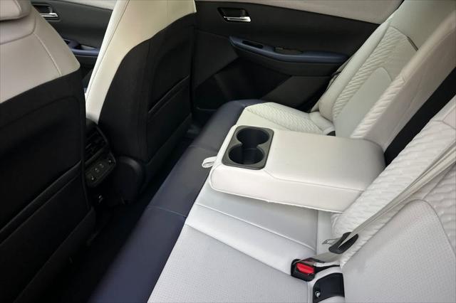 2026 Nissan LEAF PLATINUM+