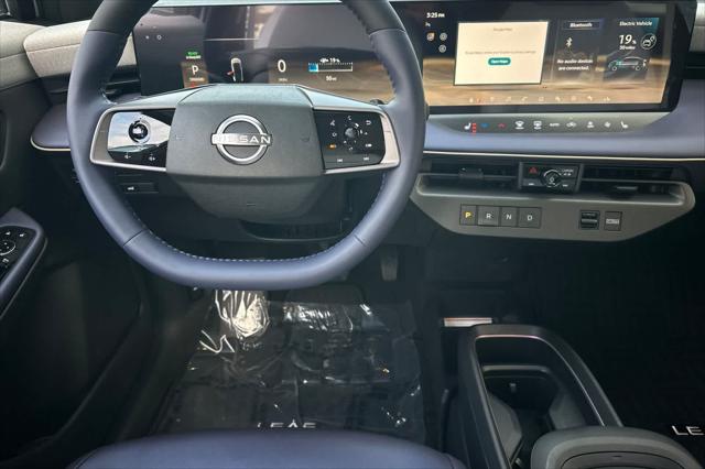 2026 Nissan LEAF PLATINUM+