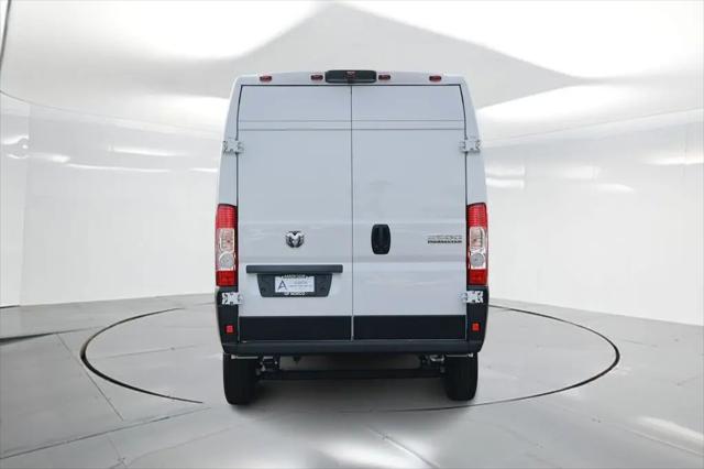 2026 Ram ProMaster Cargo Van Tradesman High Roof 136" WB w/Pass Seat