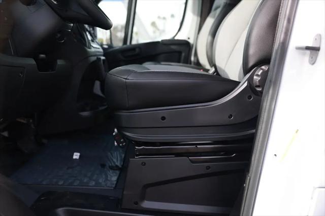 2026 Ram ProMaster Cargo Van Tradesman High Roof 136" WB w/Pass Seat