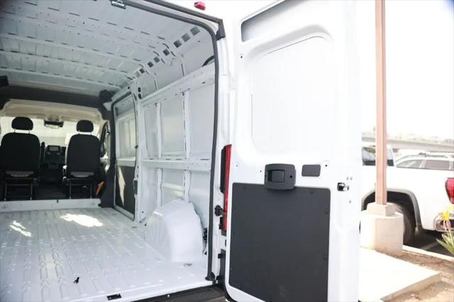 2026 Ram ProMaster Cargo Van Tradesman High Roof 136 WB w/Pass Seat