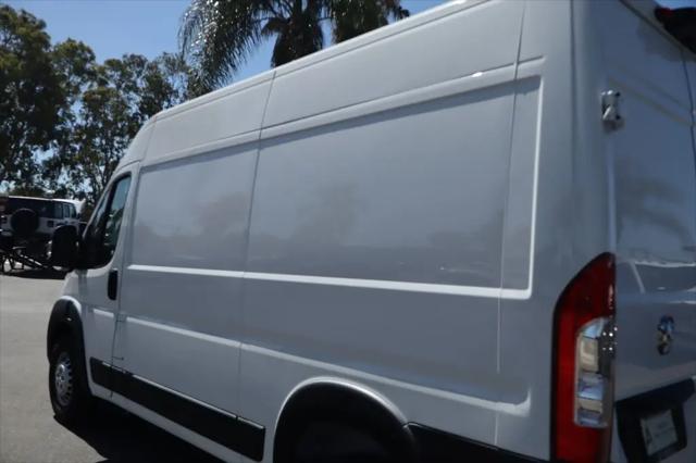 2026 Ram ProMaster Cargo Van Tradesman High Roof 136 WB w/Pass Seat