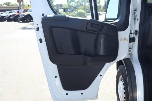 2026 Ram ProMaster Cargo Van Tradesman High Roof 136 WB w/Pass Seat