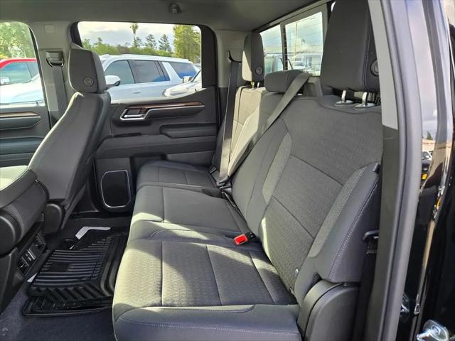 2026 Chevrolet Silverado 1500 4WD Crew Cab Standard Bed LT