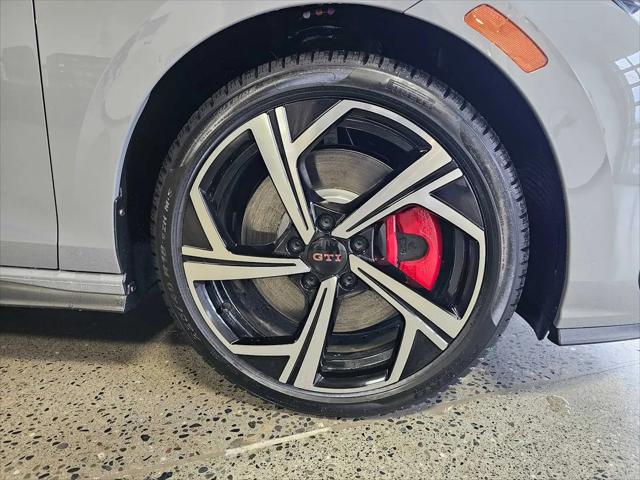 2026 Volkswagen Golf GTI SE