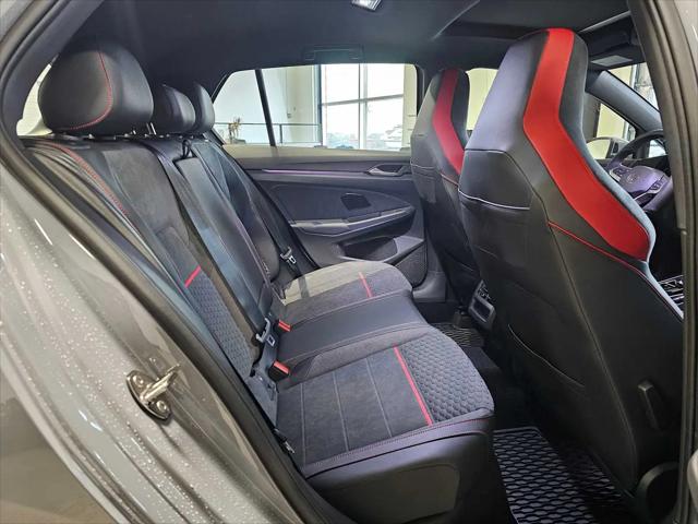 2026 Volkswagen Golf GTI SE
