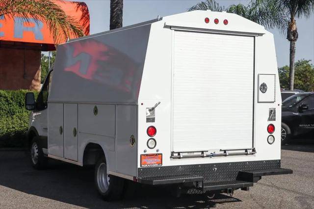 2022 Ford Transit Cutaway T-350