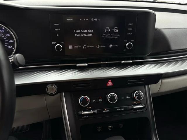 2023 Kia Carnival MPV LX Seat Package