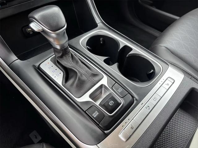 2023 Kia Carnival MPV LX Seat Package