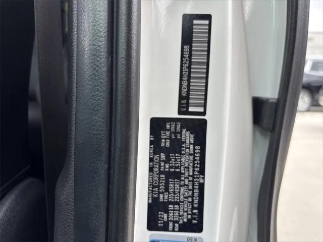 2023 Kia Carnival MPV LX Seat Package