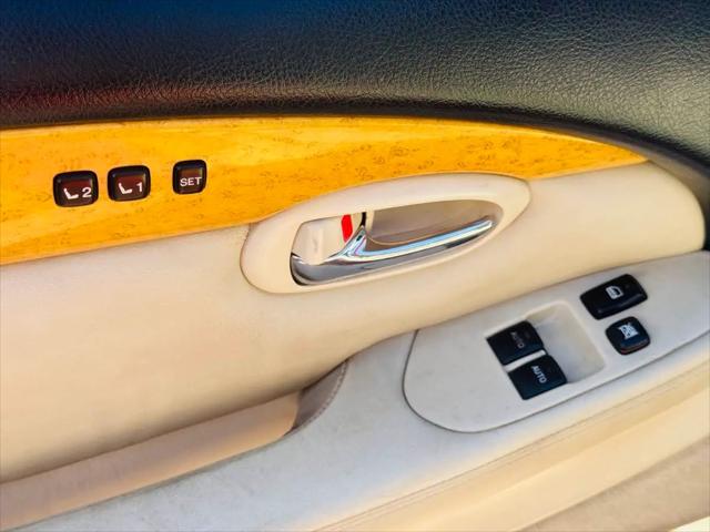 2004 Lexus SC 430 SC 430
