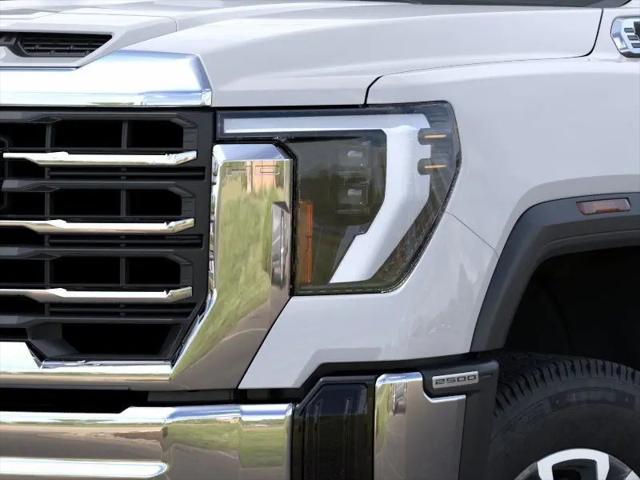 2026 GMC Sierra 2500HD Crew Cab, Standard Bed, SLE, 4WD