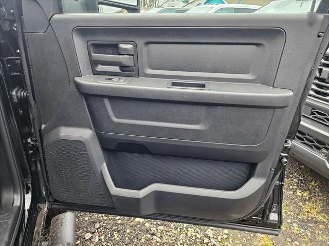2026 Ram 3500 Tradesman Crew Cab 4x4 8' Box