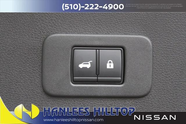 2026 Nissan LEAF PLATINUM+