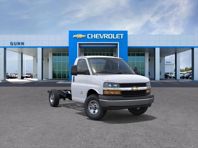 2025 Chevrolet Express Cutaway Work Van for sale in Selma, TX