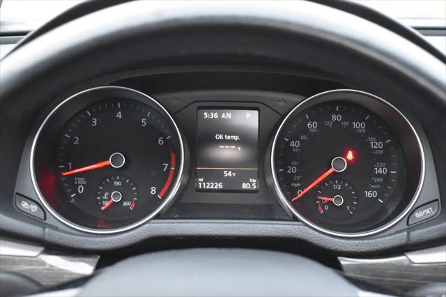 2017 Volkswagen Passat 1.8T SE