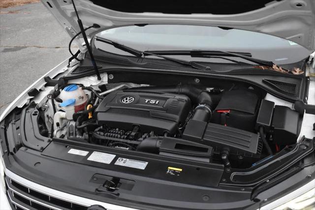 2017 Volkswagen Passat 1.8T SE