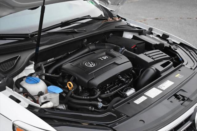 2017 Volkswagen Passat 1.8T SE