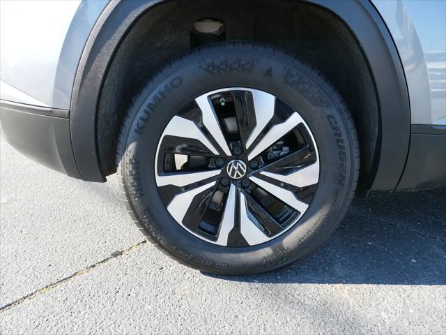 2024 Volkswagen Atlas Cross Sport 2.0T SE